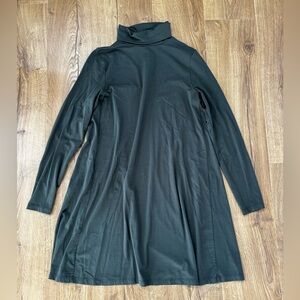 Loft Women’s Green Turtleneck Dress
